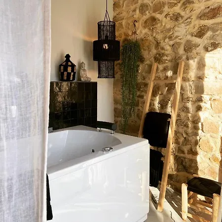 La Planque - Avec Jacuzzi