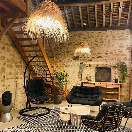 La Planque - Avec Jacuzzi Hotel